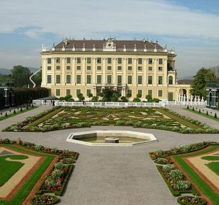 Schonbrunner Gardens