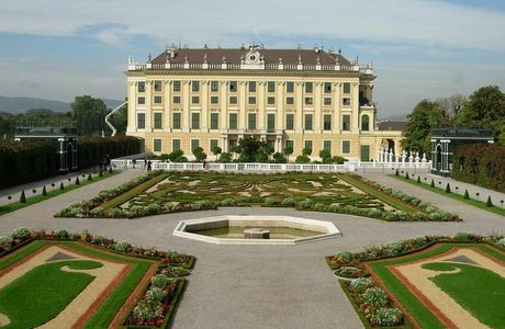 Schonbrunner Gardens