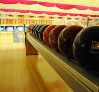 Bowling Helios