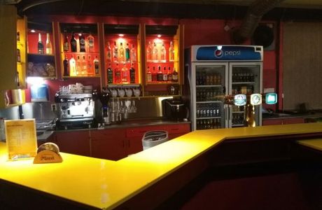 Zebra Bar & Karaoke