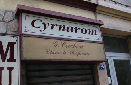 Parfumerie Laboratoire Cyrnarom