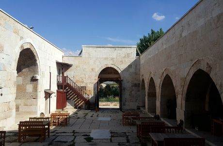 Akhan Kervansaray