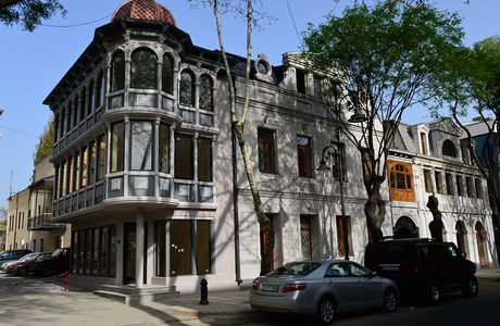 Agmashenebeli Avenue