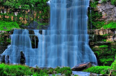 Murusobe Waterfalls