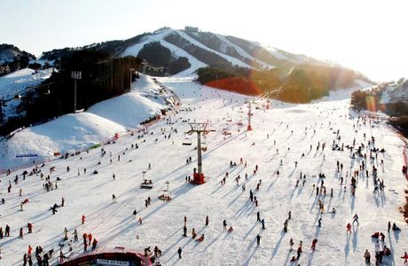 Baiqing Village Ski Resort