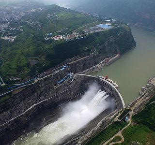 Higashiue Dam