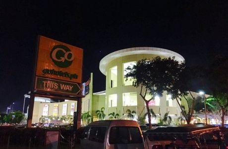 Robinson Place Dumaguete