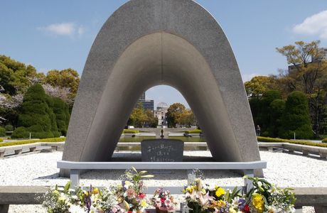 Shakushain Memorial