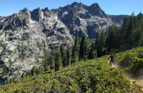 Houshanyue Mt. Trail