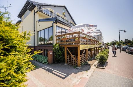 Swiatowid Promenade