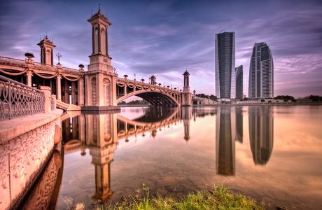 Seri Gemilang Bridge