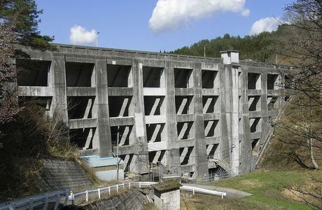 Tomata Dam