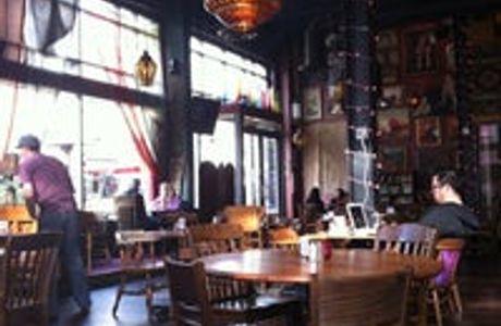 caffe centrale coriano