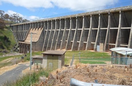 Oberon Dam