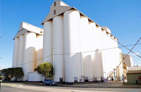 Kingaroy Peanut Silos