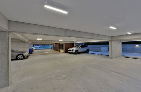 Kanda Parking Area Down Line
