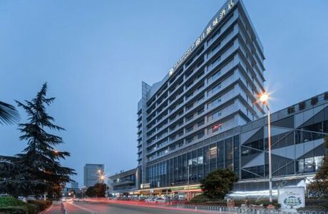 Wanda Plaza (Hefei Swan Lake)