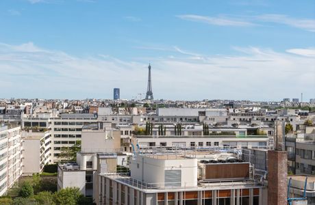 Invited in Paris