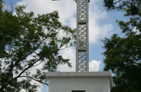 Memorial Cross to Arkhip Osipov