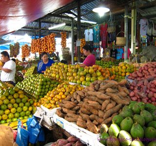 Dikoulu fruit Market