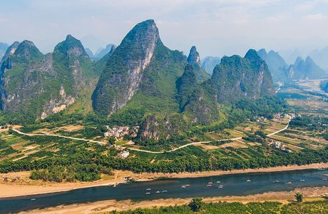 Xueshi Mountain Ridge