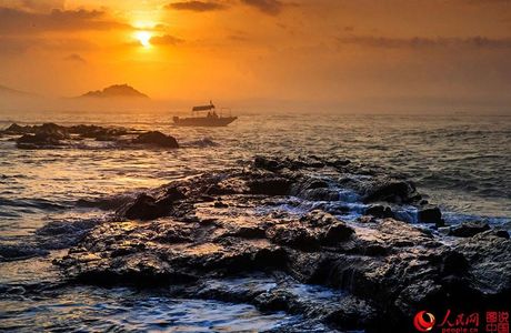 Yanzhou Island