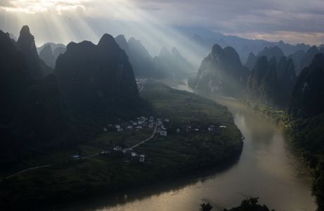 Tuoliang Mountain