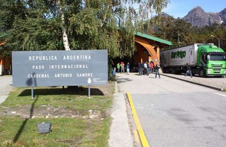 Paso Fronterizo Internacional Cardenal Antonio Samore