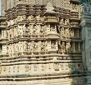 Shantinath Temple
