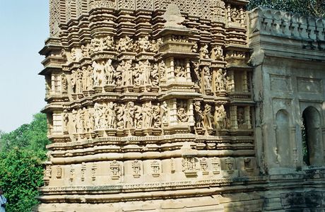 Shantinath Temple