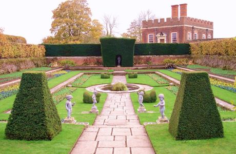 Hampton Court Park