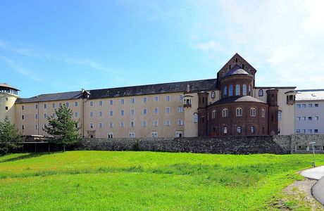 Schloss Tanzenberg