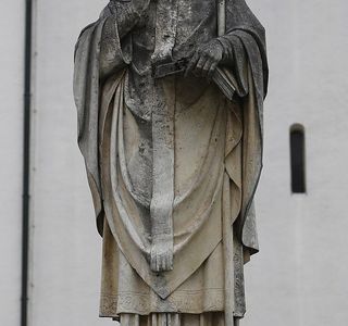 Denkmal fuer Otto von Freising