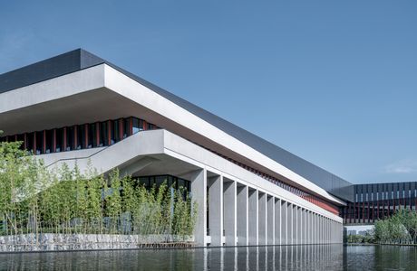 19 CRAC (Centre d'Art Contemporain)