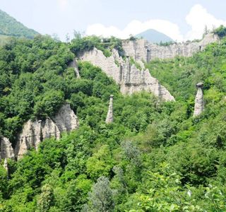 Piramidi di Zone