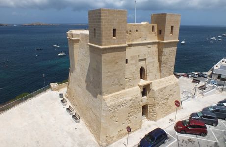 St. Paul's Bay Wignacourt Tower