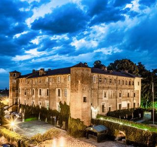 Villa Violini, Nogarola, Segattini, Degani, detta "Il Castello"