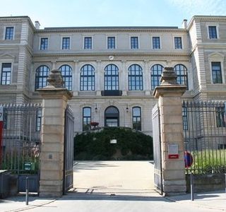 Musee d'Art et d'Industrie