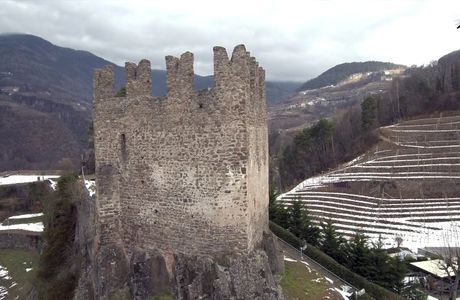 Castello di Segonzano