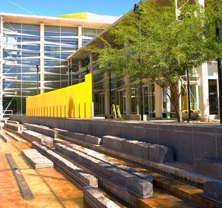 Nautilus Arts Centre