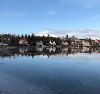 Lake Tjornin