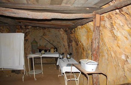 Underground Hospital and Museum