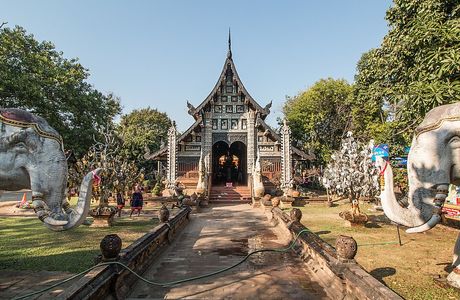 Wat Lok Molee