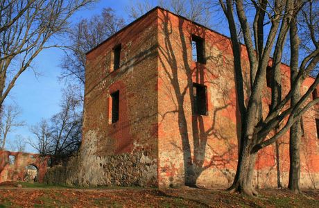 Grobina Castle