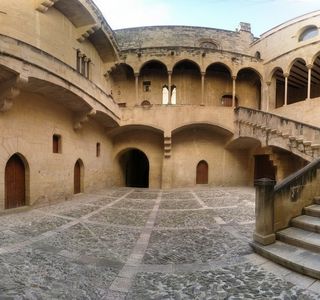 Palacio Episcopal de Tortosa