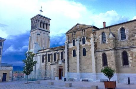 Cathédrale Saint-Apollinaire