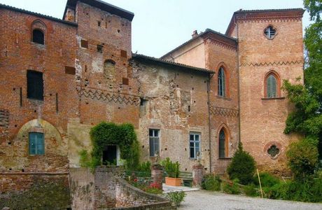 Castello Giovannelli di Luzzana