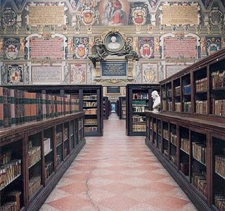 Biblioteca Comunale Sperelliana