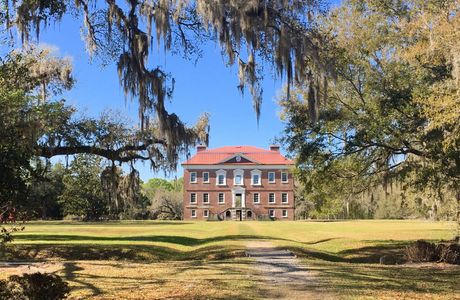 Drayton Hall