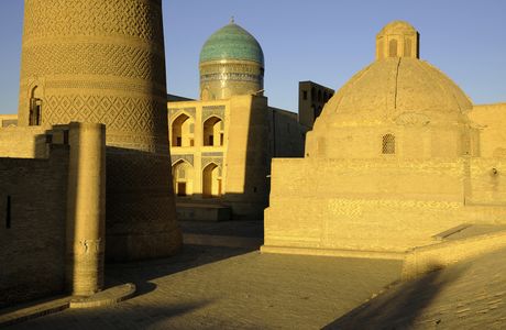 Mir-i-Arab Madrasa